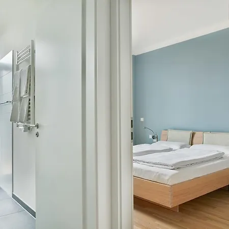 Aparthotel Park Penthouses Insel Eiswerder By Suite030 4*