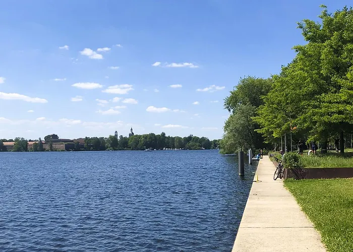 Park Penthouses Insel Eiswerder By Suite030 公寓式酒店 4*